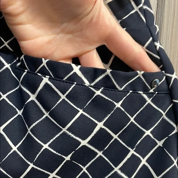 Tail White and Navy Skater/Golf Mini Skirt - Picture 3 of 5